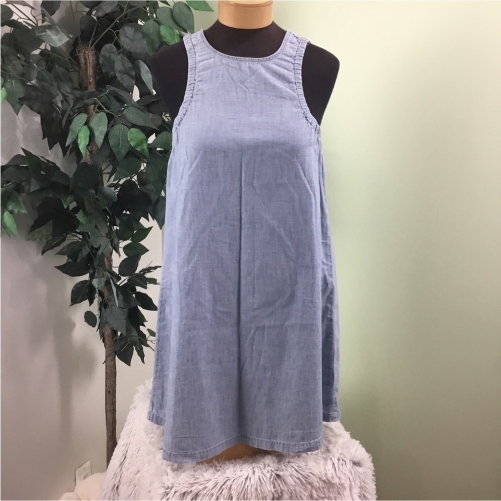 a.n.a light weight denim style material dress Woman’s size small keyhole
